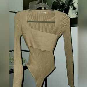 Abercrombie & Fitch Ribbed Asymmetrical Bodysuit –Size XS - NWOT